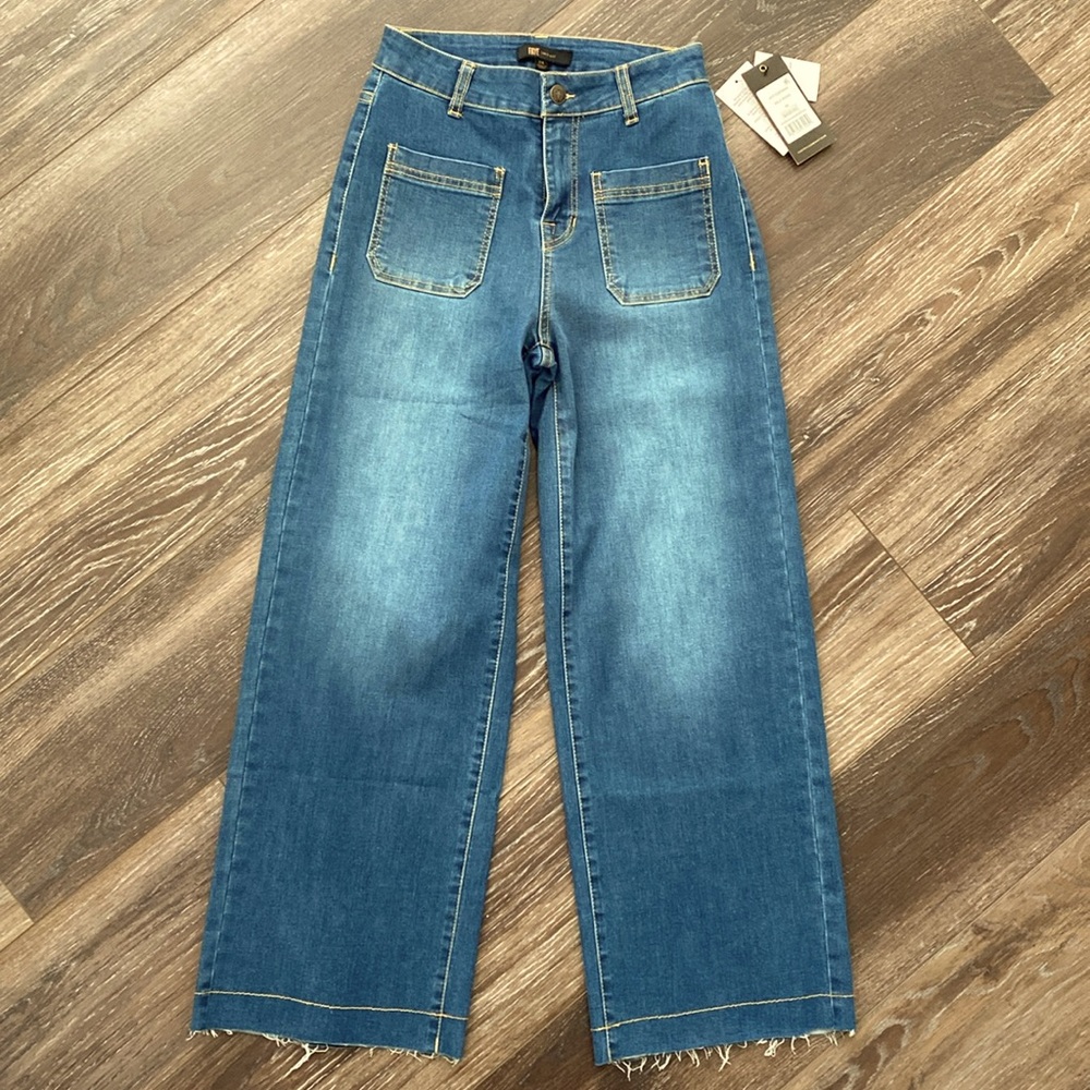 NWT FRYE Cropped Wide Leg Jeans - NEW